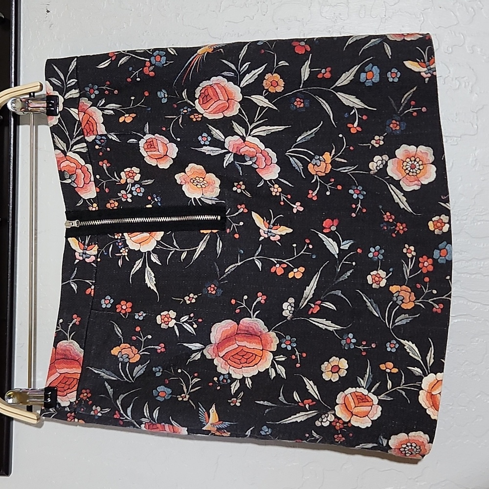 PROMOD 6 Floral Bird Butterfly Exposed Back Zipper Mini Skirt - Picture 4 of 8